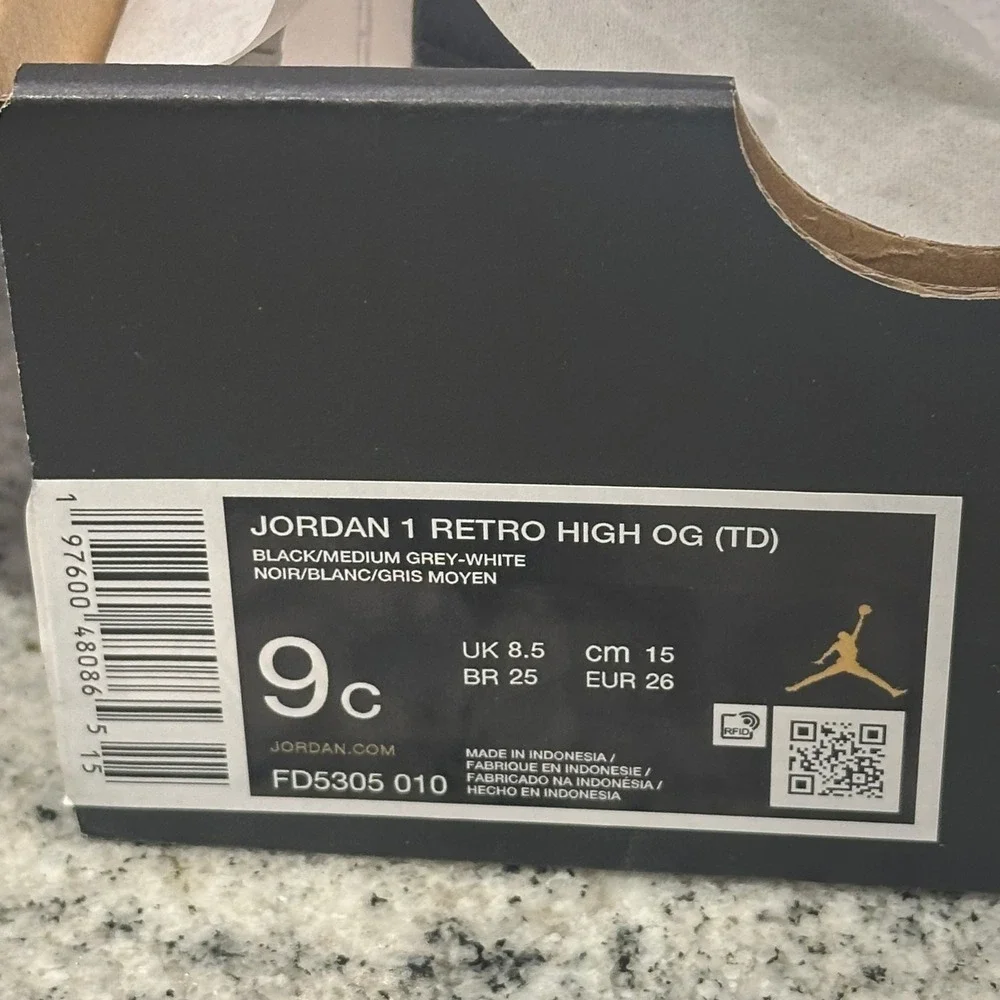 Nike Jordan 1 Retro High OG TD Black Medium Grey White FD5305 010‎ Toddler Sz 9c